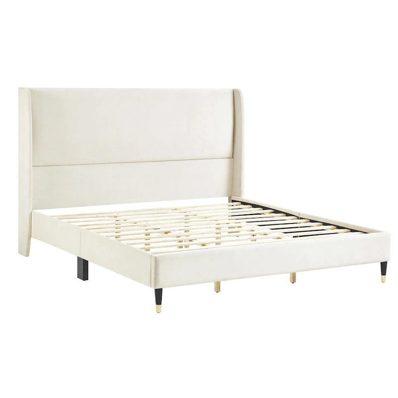 Gepolstertes Plattformbett mit Wingback-Kopfteil
